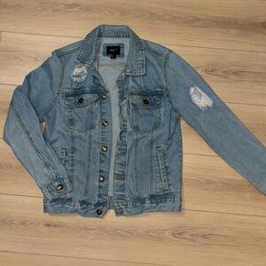 Forever 21 Men’s Distressed Denim Jean Jacket